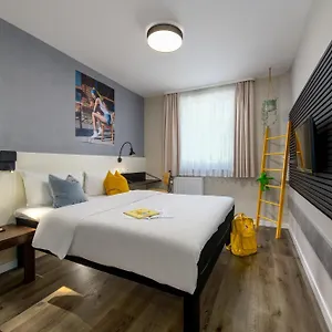 Ibis Styles West Hotel